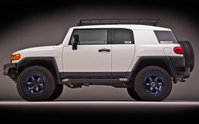 Defender To Outlive Toyota FJ Cruiser